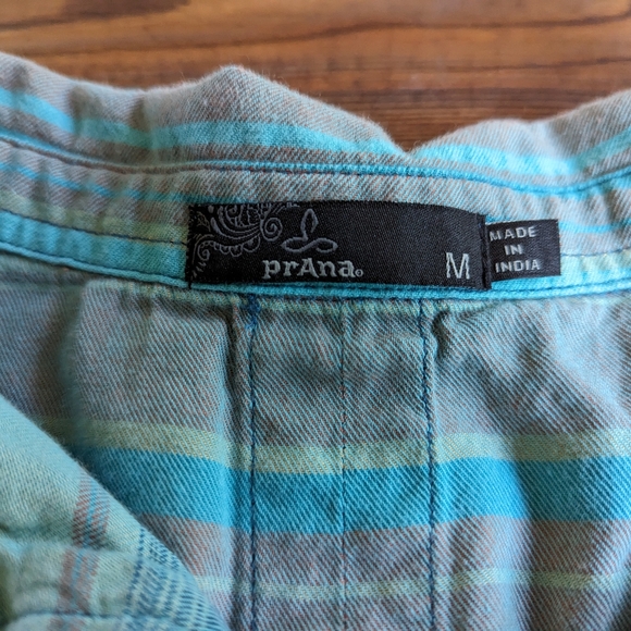 PrAna Women's Striped Long Sleeve Button-Up Lightweight Blue/Green Shirt Size M - Picture 7 of 9